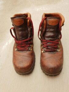 Men’s Hiking Boots thumbnail