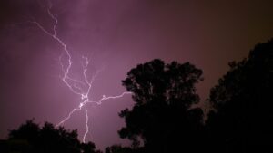 Bushwalking Safety for School Groups: Thunderstorm Risk on the Bibbulmun Track thumbnail